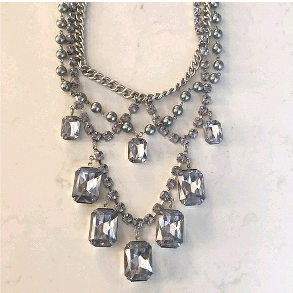 Statement necklace - Picture 2 of 3